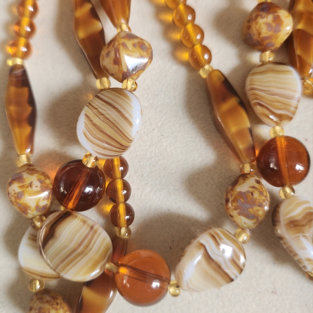 Stone Necklace! - Picture 2 of 2